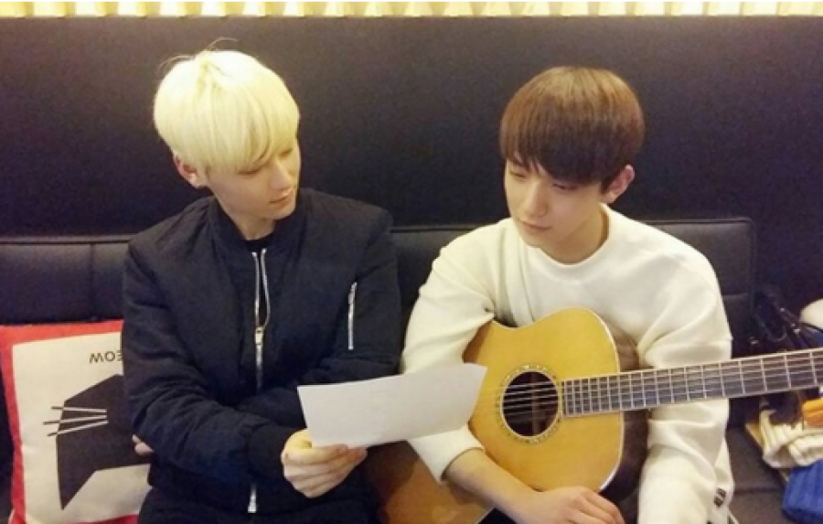 [Mise à jour] Minhyun de NU'EST et Joshua de SEVENTEEN version acoustique de 