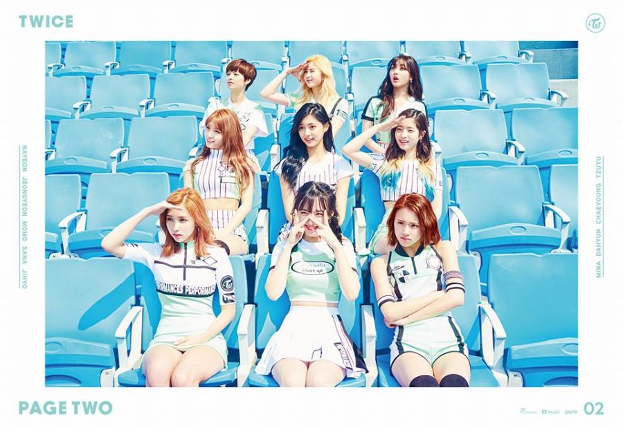 TWICE reste au sommet des charts avec 