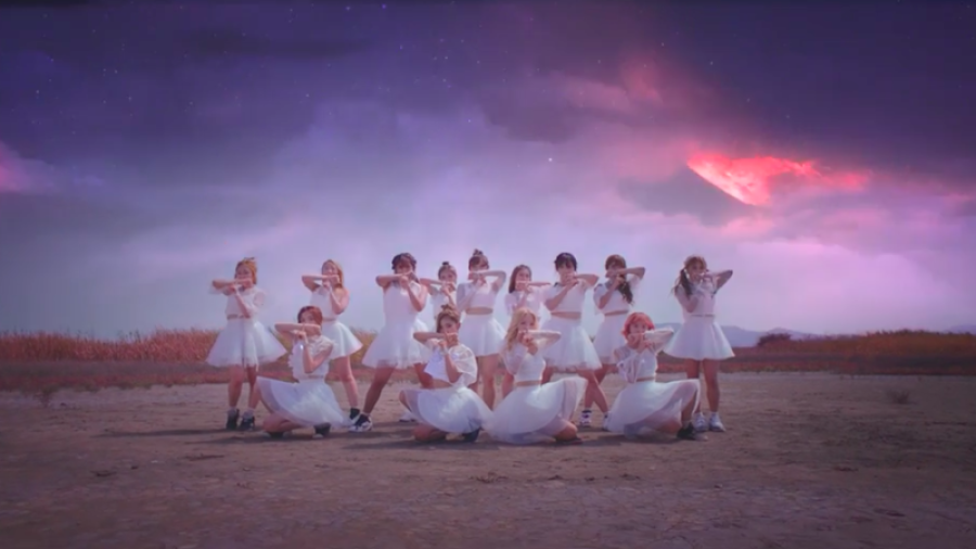 Cosmic Girls revient en tant que groupe de 13 membres avec le MV de 