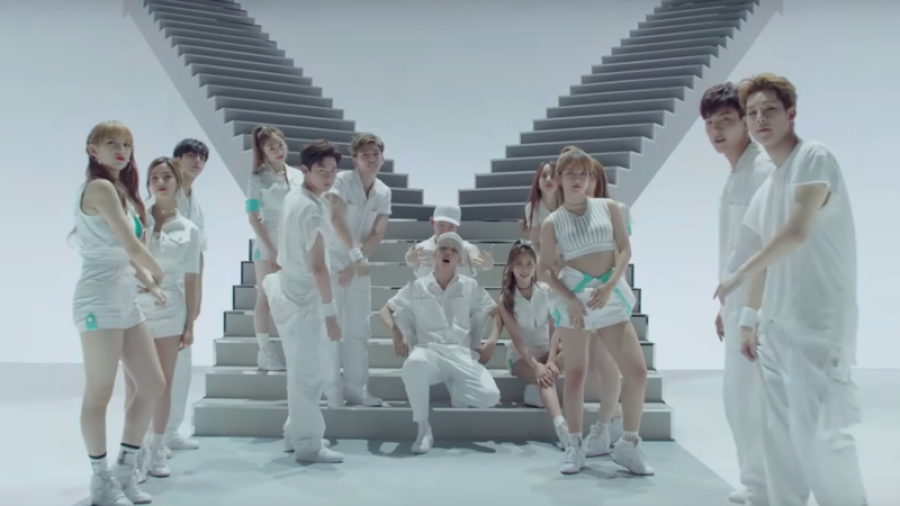 L'unité Y Teen formée par MONSTA X et Cosmic Girls révèle le clip de 