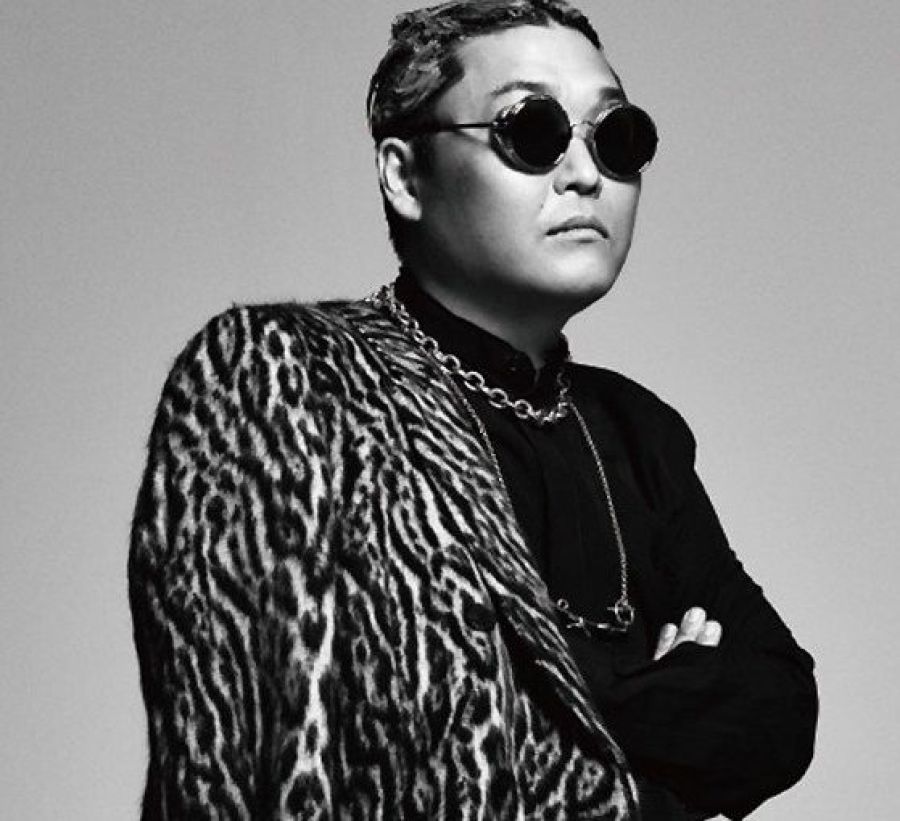 YG Entertainment révèle que PSY prévoit d'enregistrer un nouveau clip vidéo