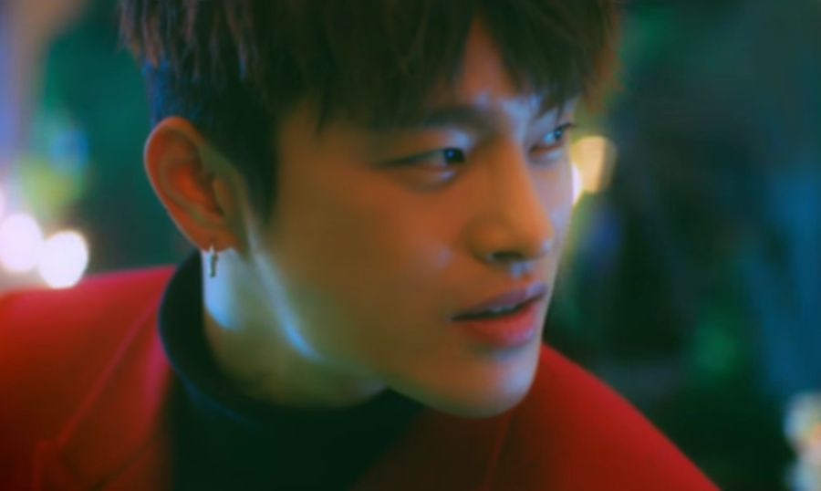 Seo In Guk montre son côté le plus sensuel dans le MV pour 