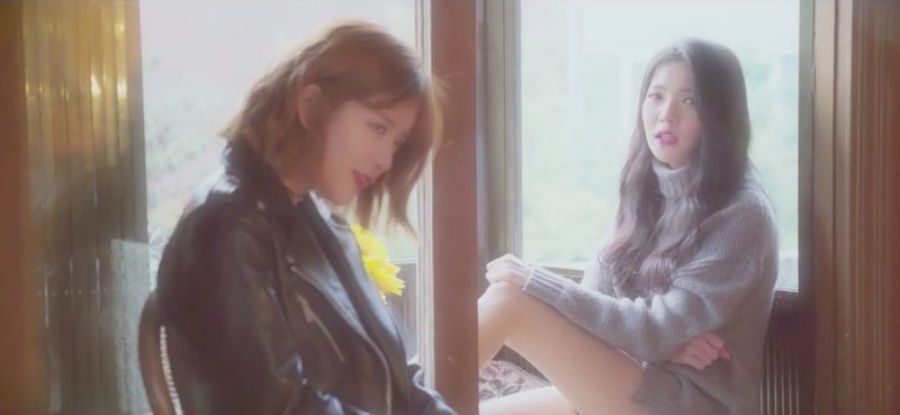 Exy de Cosmic Girls et Lovey sortent un superbe mashup acoustique de 