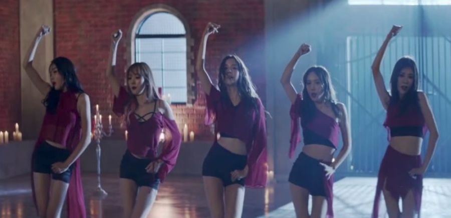 Les filles de STELLAR se transforment en sorcières dans le MV des 