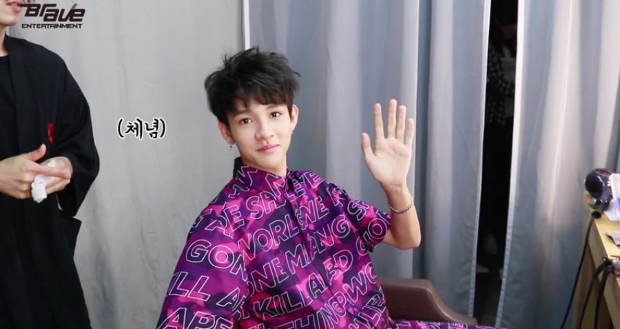 Samuel Kim est doux dans les coulisses de son MV, 