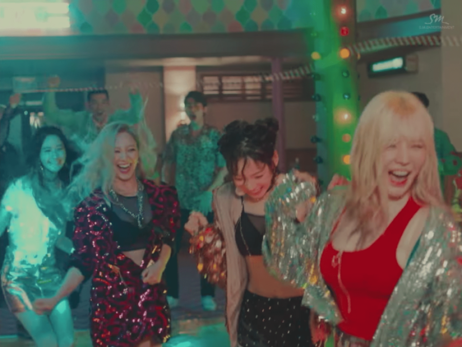 [Mise à jour] Girls 'Generation reste à la fête dans la nouvelle version du clip 