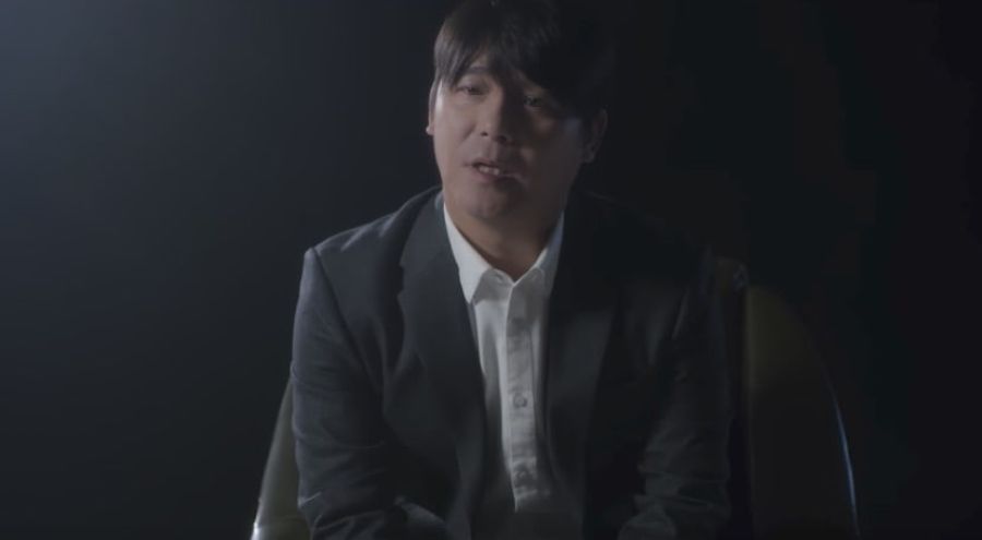 Im Chang Jung chante sur les ruptures dans la vidéo de musique pour «Do You Know That Person»