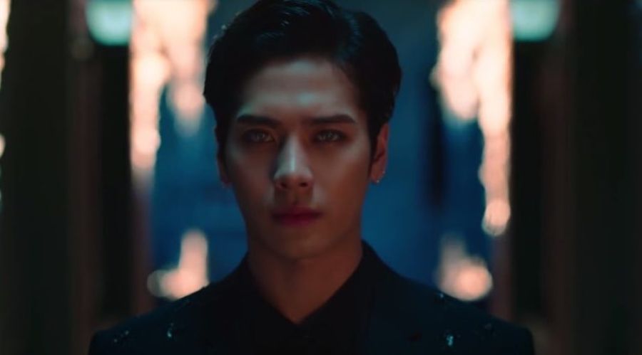 Jackson de GOT7 révèle ardemment la vidéo de musique pour sa nouvelle chanson solo 