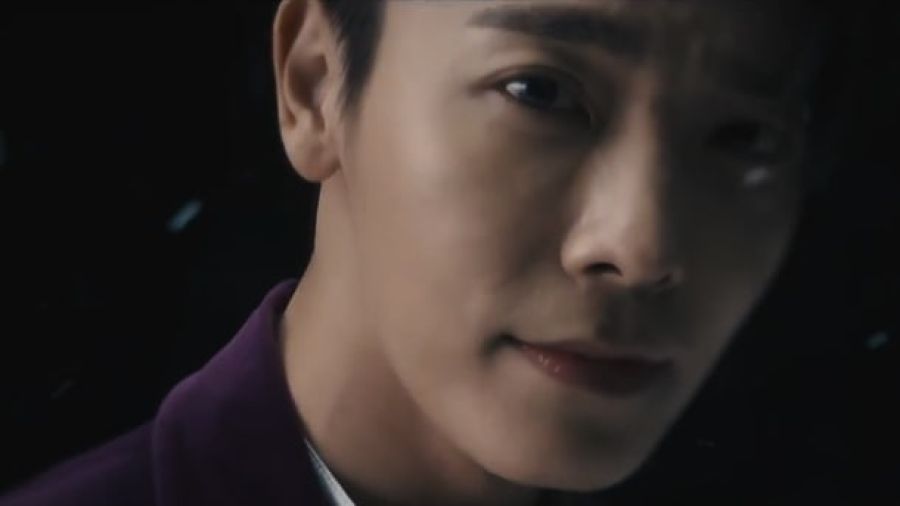 Donghae de Super Junior publie un MV enneigé pour la chanson composée par lui-même, 