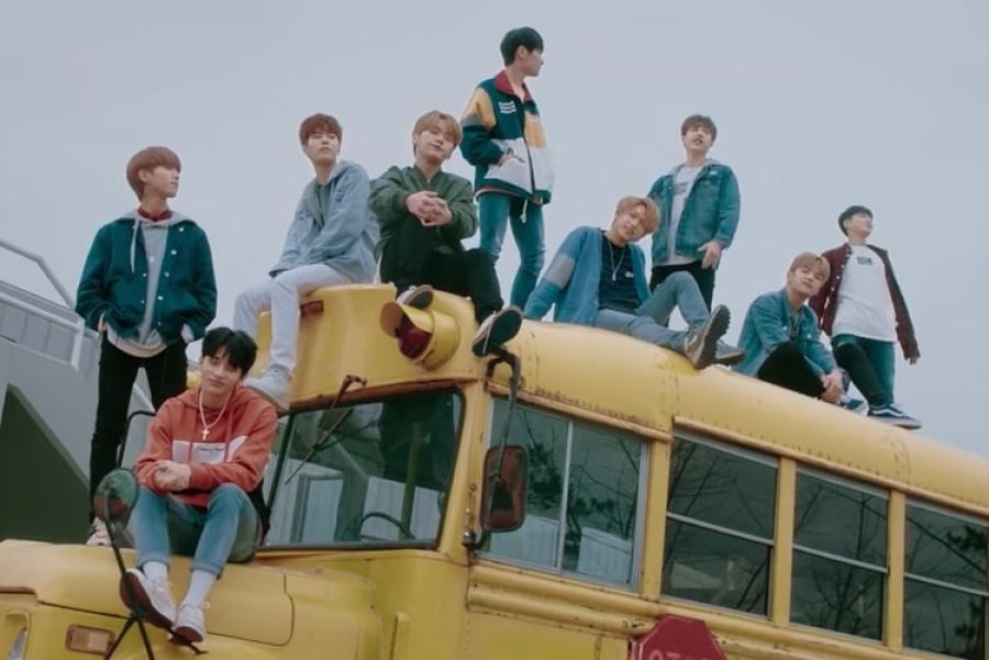 Stray Kids dit que vous allez bien dans le MV pour 