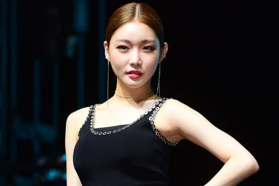 Chungha parle d'atteindre le sommet des charts en temps réel et sa promesse de première victoire pour 