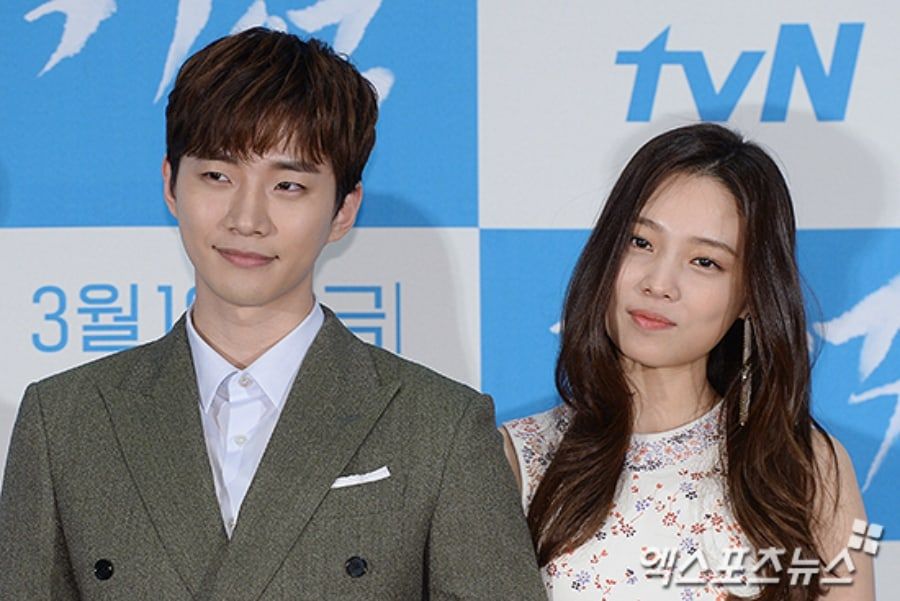 Junho de 14h envoie à Yoon So Hee un camion-café pour le set 