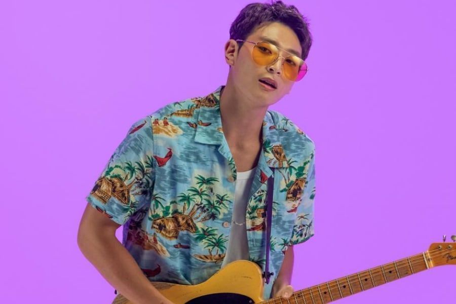 Jeong Jinwoon de 2AM décrit ses couleurs artistiques avant son retour