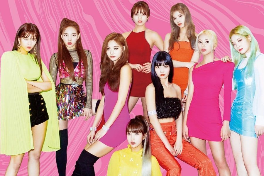 TWICE parle d'écrire les paroles d'un nouveau mini-album et de préparer son retour