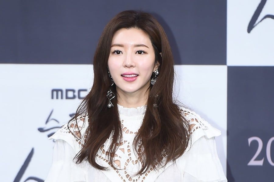 Il est révélé que Park Han Byul a déposé une pétition contre l'arrestation de son mari Yoo In Suk