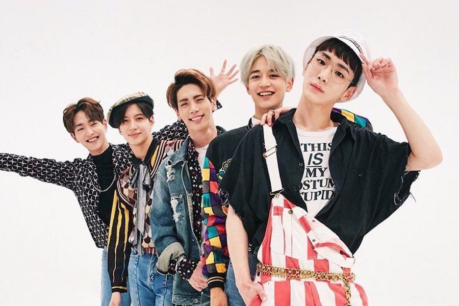 Les fans de SHINee célèbrent 11 années extraordinaires pour l'anniversaire de leurs débuts