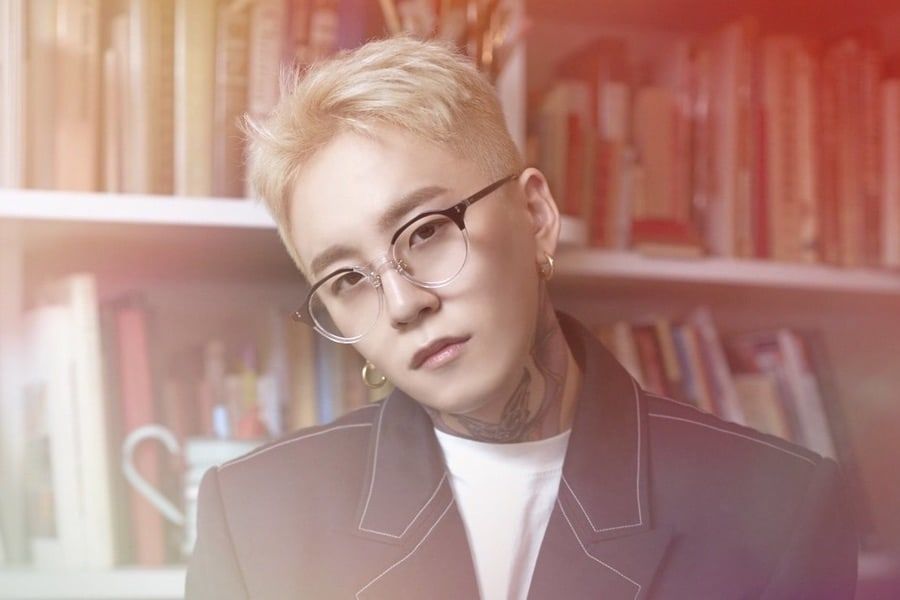 Taeil de Block B annonce son enrôlement surprise dans l'armée aujourd'hui par une lettre manuscrite à ses fans