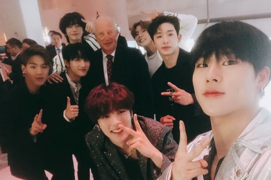 MONSTA X partage ses images avec le président Moon Jae In et le roi Harald V de Norvège