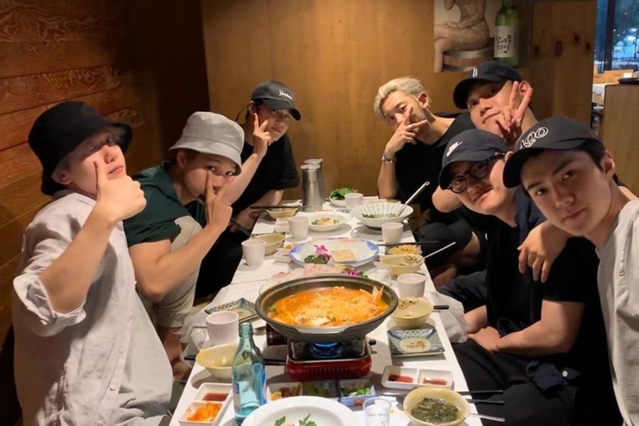 EXO se réunit pour un dîner de groupe avant l'enregistrement de l'OD