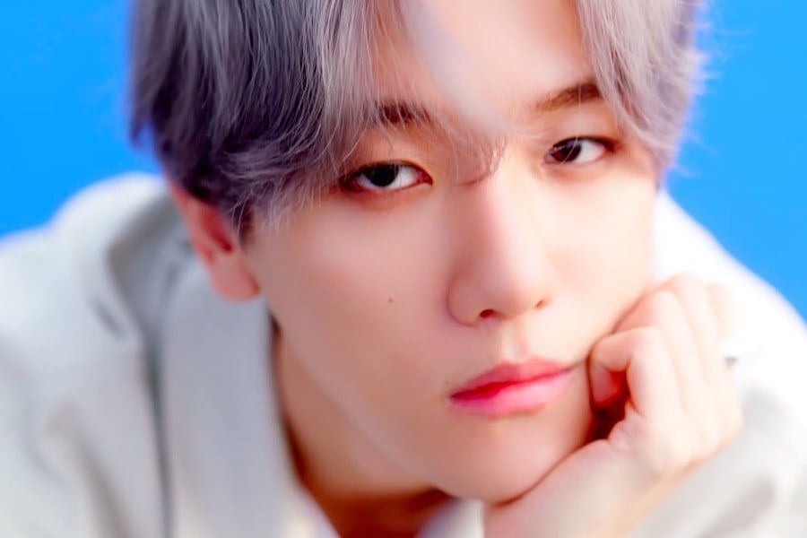 Baekhyun d'EXO présente le concept de ses débuts en solo avec des images captivantes de films et de teasers