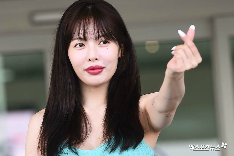 HyunA répond à la spéculation de l'augmentation des lèvres