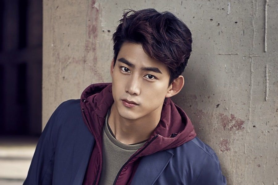 Taecyeon de deux heures lance son propre compte Instagram après que des harceleurs ont créé de faux comptes