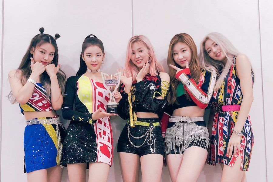 ITZY remporte la victoire avec “ICY” dans “Show Champion” - Présentations de PENTAGON, KNK et plus