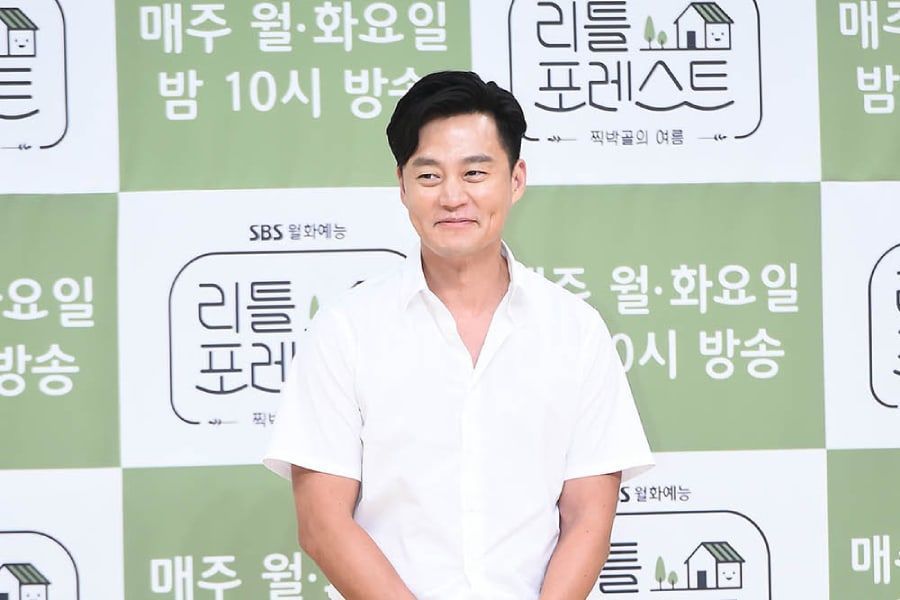 Lee Seo Jin plaisante en disant qu'il ne se mariera jamais après 