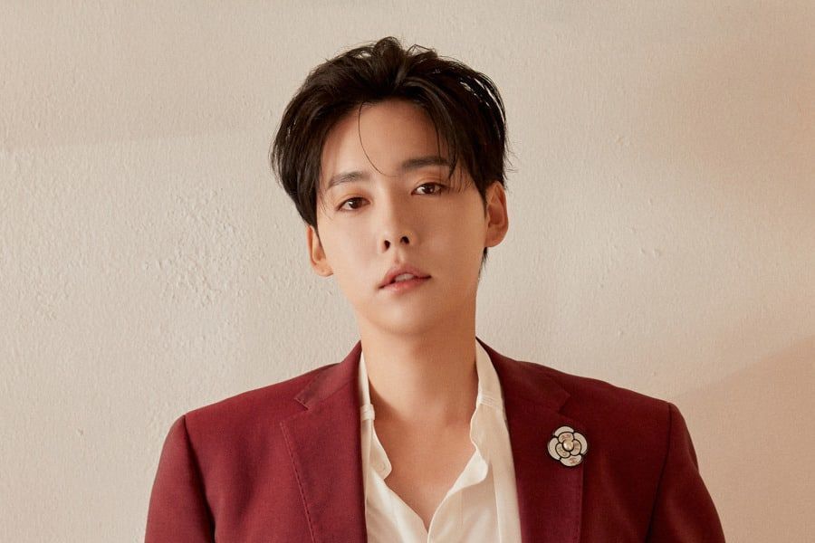 WINNER Kim Jin Woo parle de la préparation de ses débuts en solo sans les conseils de Yang Hyun Suk