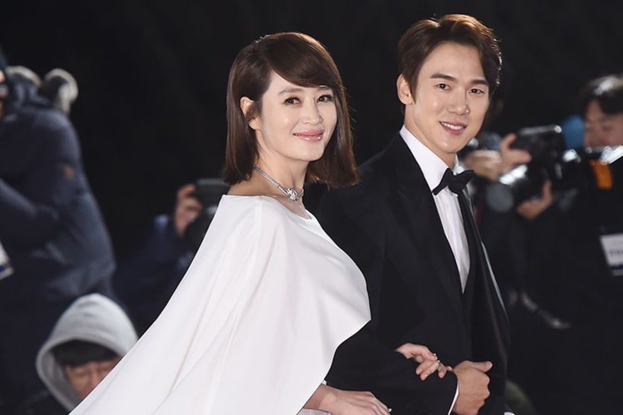 Kim Hye Soo et Yoo Yeon Seok reviennent comme pilotes pour les 