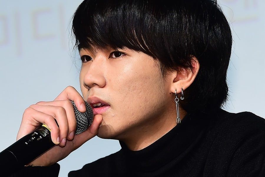 L'ancien membre de East Light, Lee Eun Sung, s'enrôle dans l'armée ce mois-ci