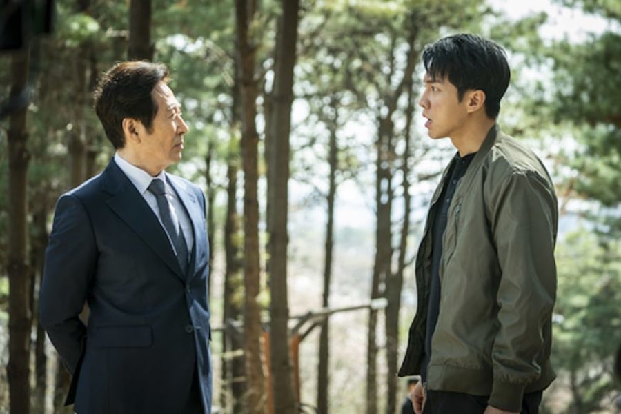 Lee Seung Gi et Baek Yoon Shik ont une confrontation tendue dans 