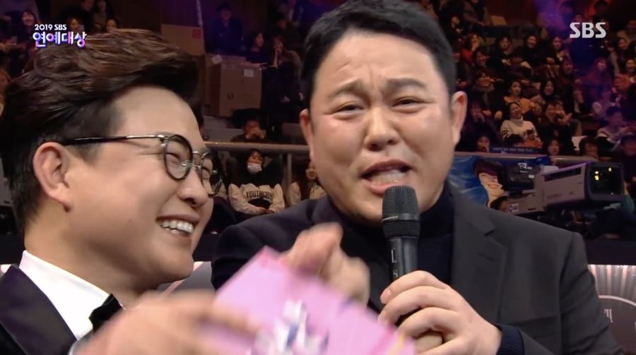 Kim Gura est brutalement honnête quant à la nécessité de changer les