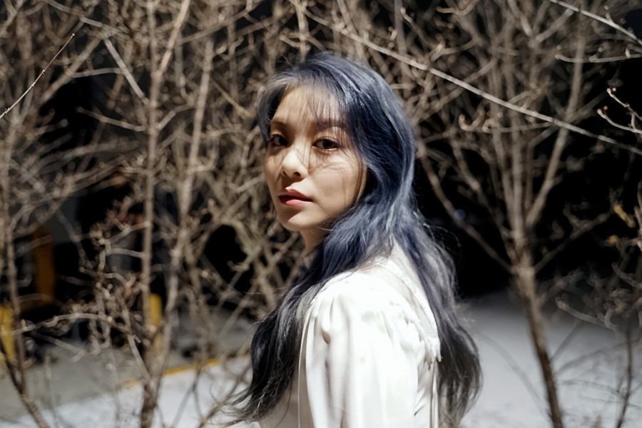 Ailee avance le thème de la saison 