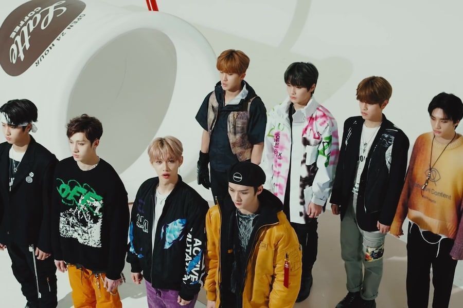 Stray Kids se rebelle ingénieusement dans 