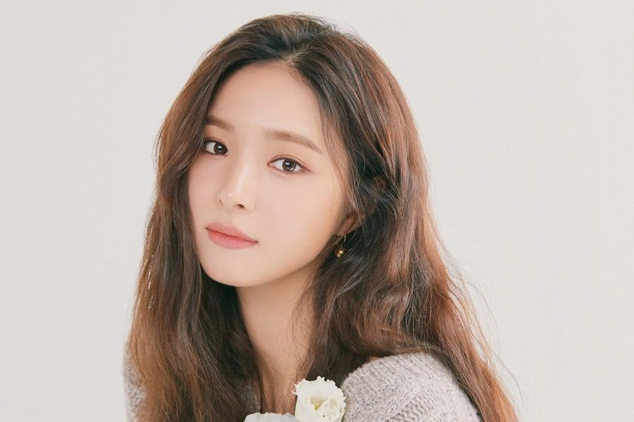 Shin Se Kyung fait don de revenus YouTube pour aider les filles dans le besoin