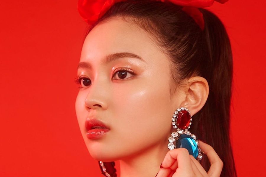 [Mise à jour] Lee Hi en pourparlers pour signer avec l'agence Sunmi après avoir quitté YG Entertainment