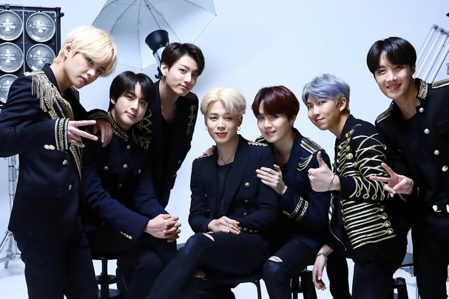 Les microphones BTS se vendent à un prix stupéfiant lors d'une vente aux enchères caritative Grammy Week