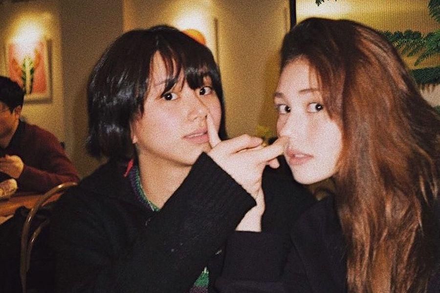 Chaeyoung et Jeon Somi de TWICE se rencontrent dans une photo amusante