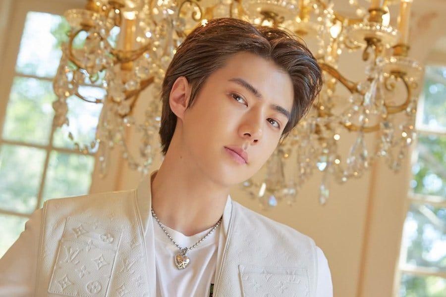 Sehun d'EXO fait un don généreux à l'école primaire qu'il fréquentait