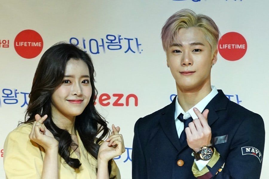 Moonbin et Jung Shin Hye d'ASTRO sont sincères à propos de leur nouveau drame Web 