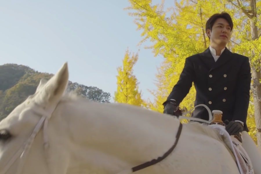 Lee Min Ho est plein d'affection pour son cheval co-star Maximus dans 