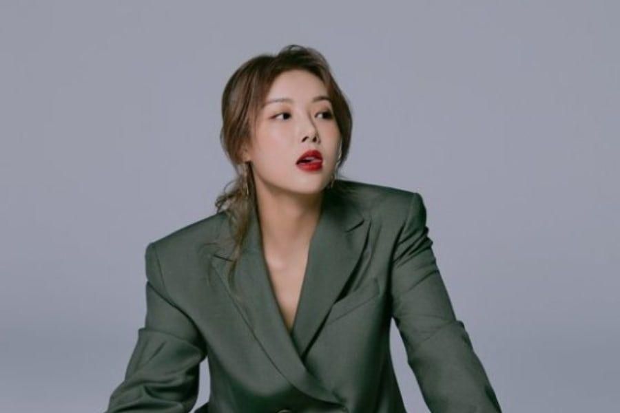 Yubin parle de son nouveau single, de sa décision de quitter JYP pour créer sa propre agence, et plus