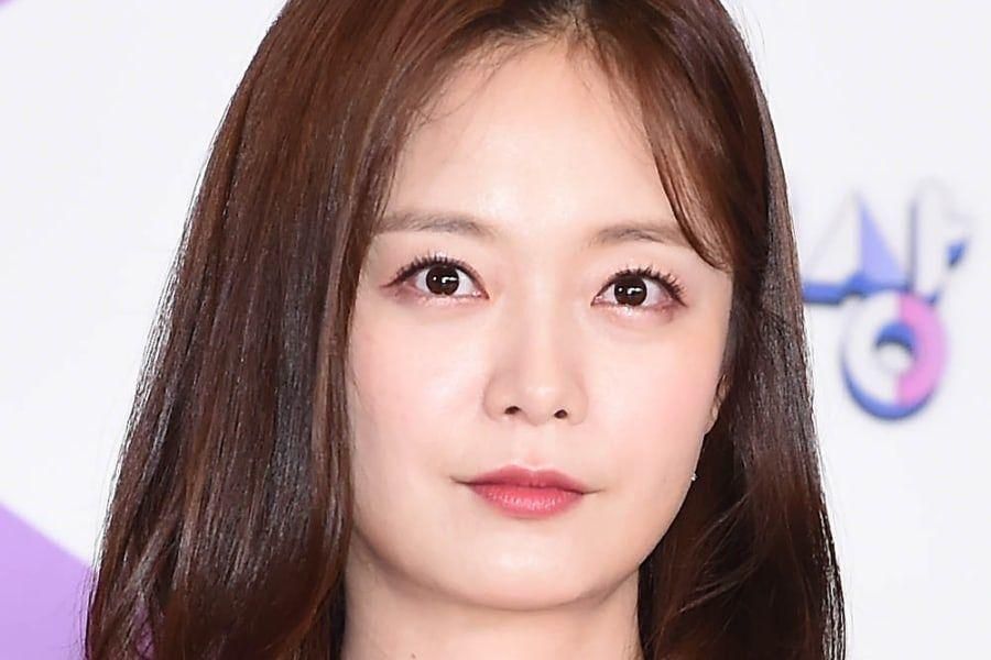 Jun So Min met en garde contre un imposteur se faisant passer pour elle dans le salon de discussion «Running Man»