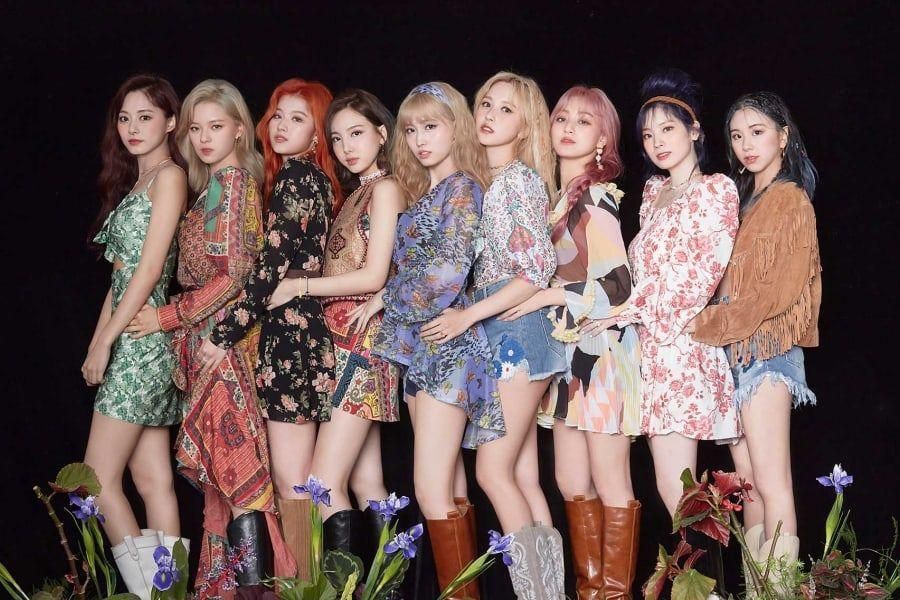 TWICE se classe deuxième sur le classement hebdomadaire des albums d'Oricon avec «MORE & MORE»