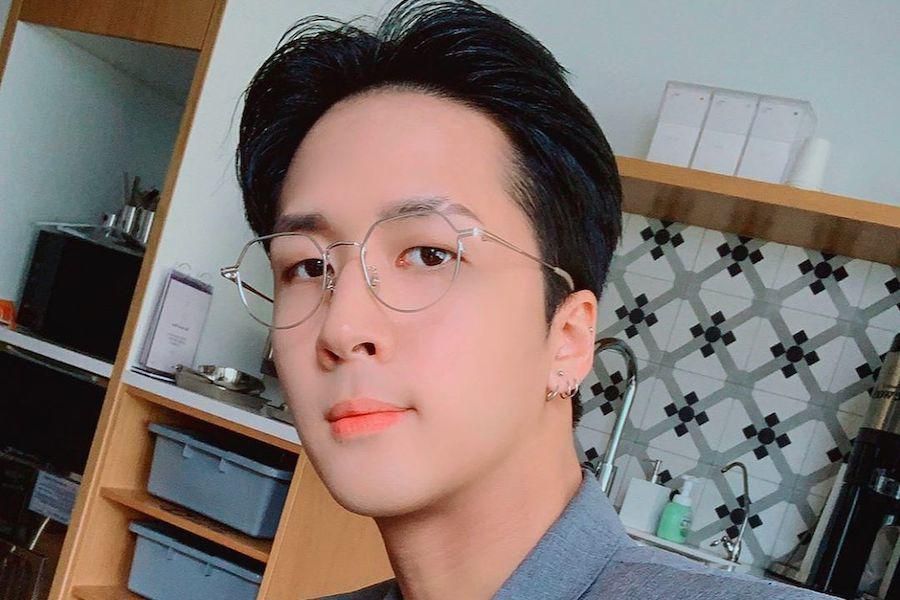 Ravi de VIXX répond à un commentaire malveillant sur Twitter