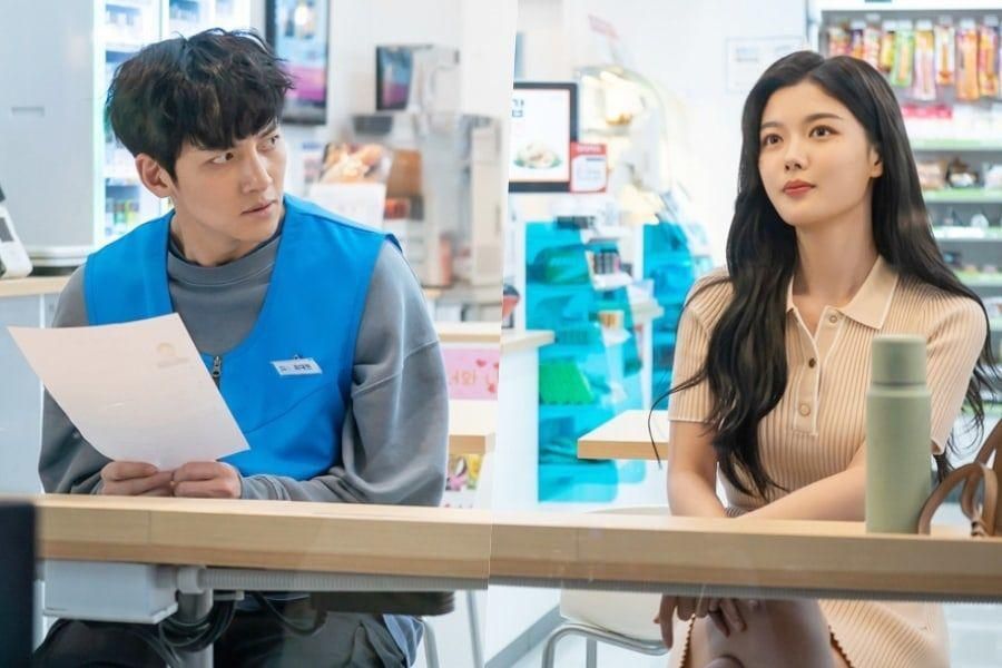 Ji Chang Wook est nerveux à propos de l'entretien d'embauche unique de Kim Yoo Jung sur «Backstreet Rookie»