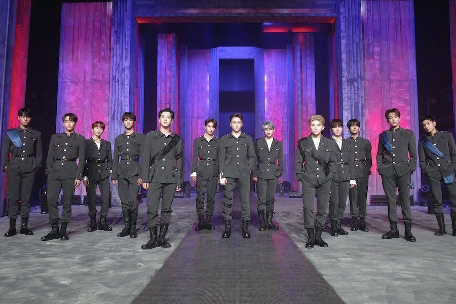 SEVENTEEN lance de nouvelles chansons dans son show de retour 