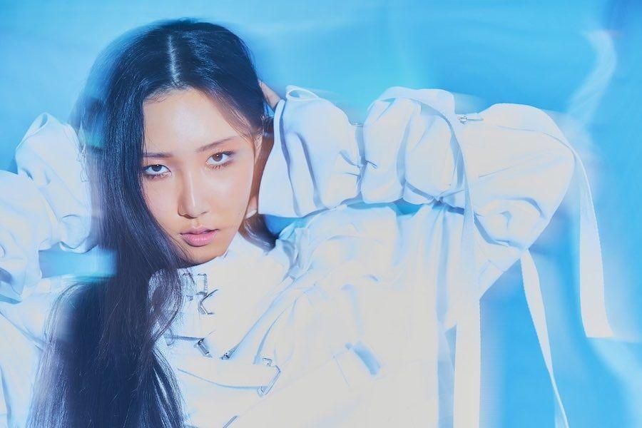 Hwasa de MAMAMOO révèle le sens de son 1er mini album solo et exprime de l'affection pour ses fans