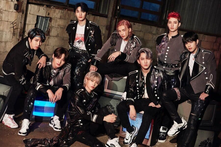 Stray Kids en tête des palmarès iTunes du monde entier avec un nouvel album reconditionné